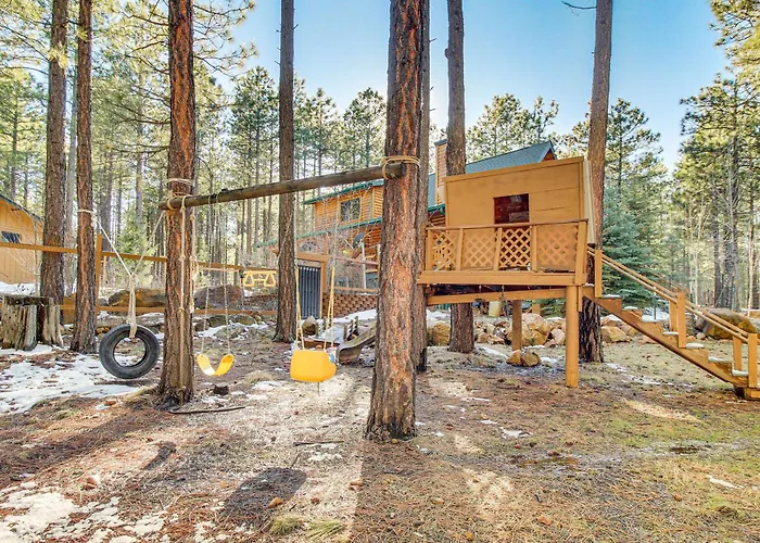 Family-friendly W/ Fire Pit In Forest Lakes Hébergement de vacances